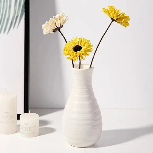 Nordic White Plastic Vase