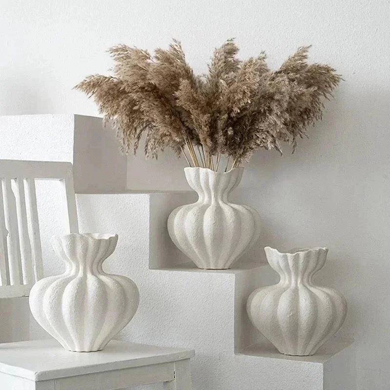 French minimalist ceramic vase gift for anniversary birthday