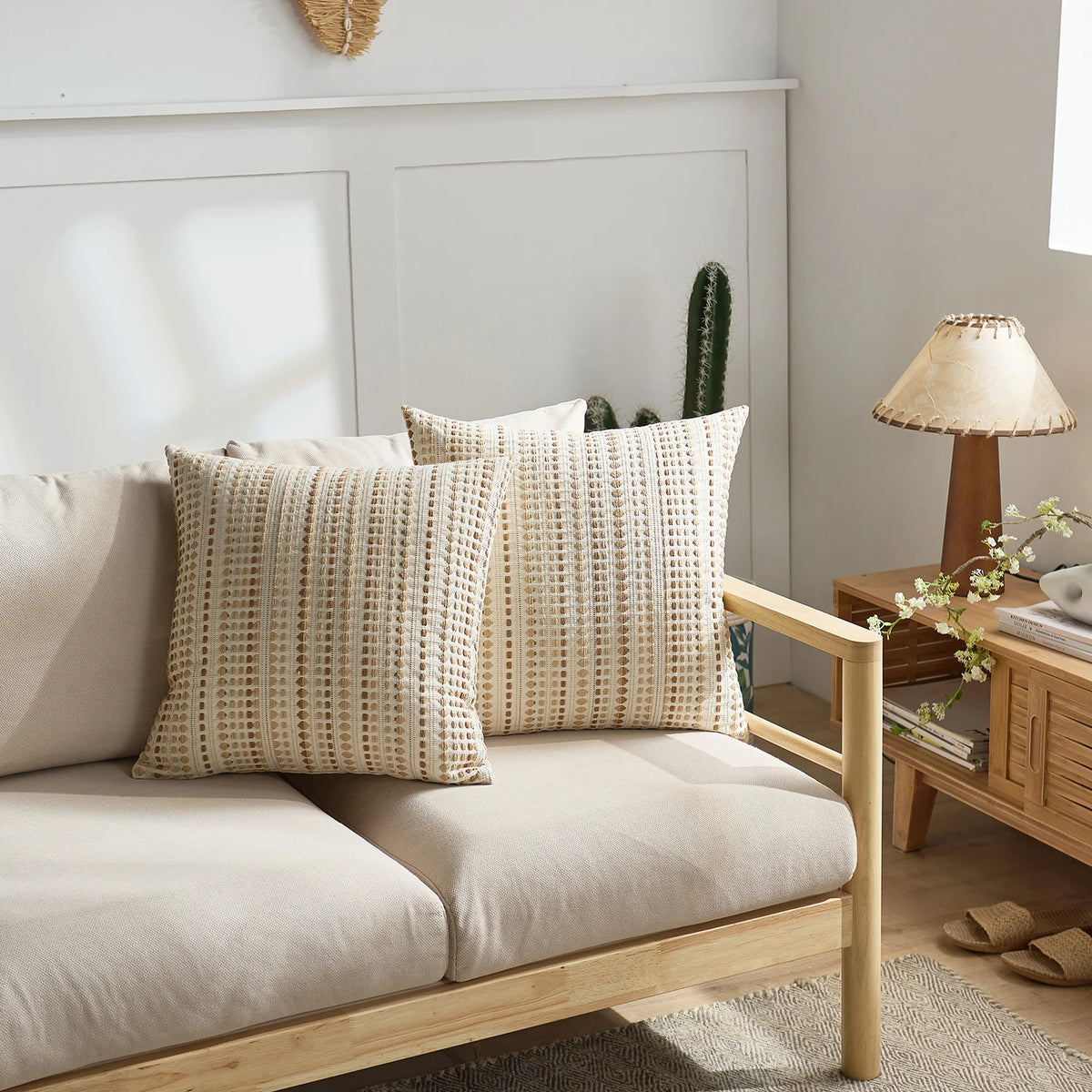 Yarn-Dyed Polka Dot Pillow Cover — alternate view