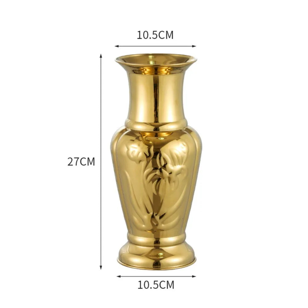 Gold and silver stainless steel vases side by side showing size difference