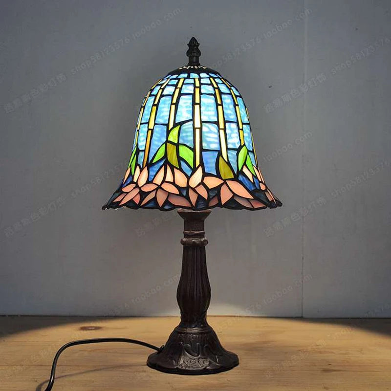 Tiffany water lily art glass lamp side view showing leaded glass petals