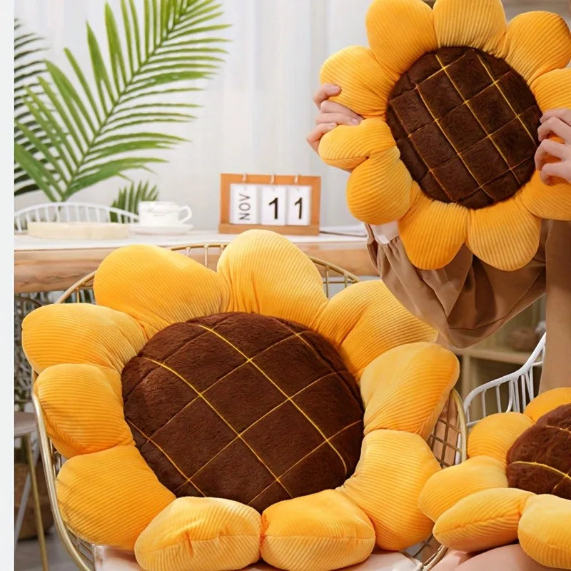 Sunflower Plush Decorative Pillow — detail