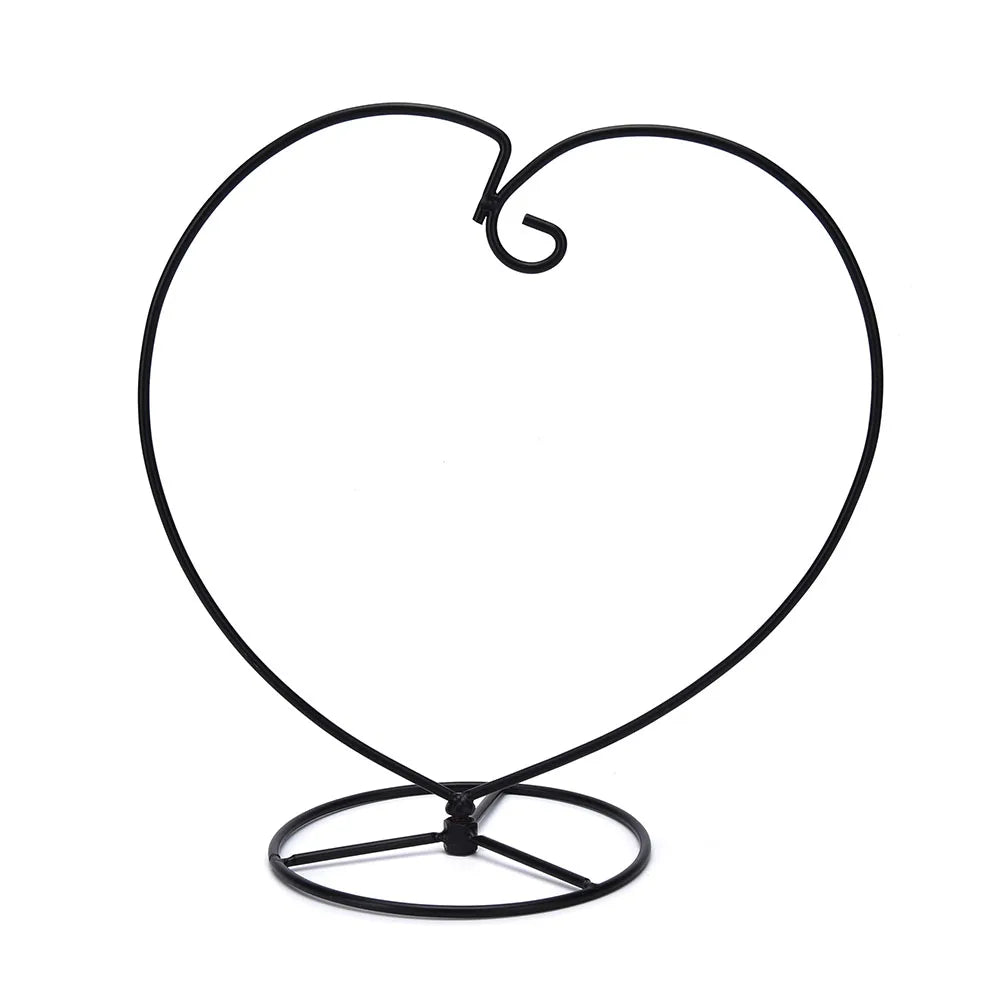 Black heart-shaped iron hanging terrarium vase indoor plant
