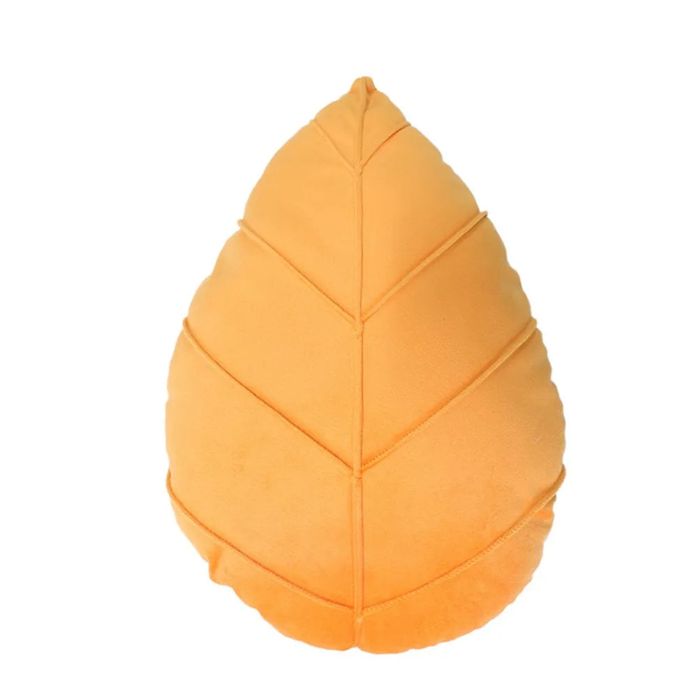 3D Leaf Shaped Decorative Pillow — styling detail