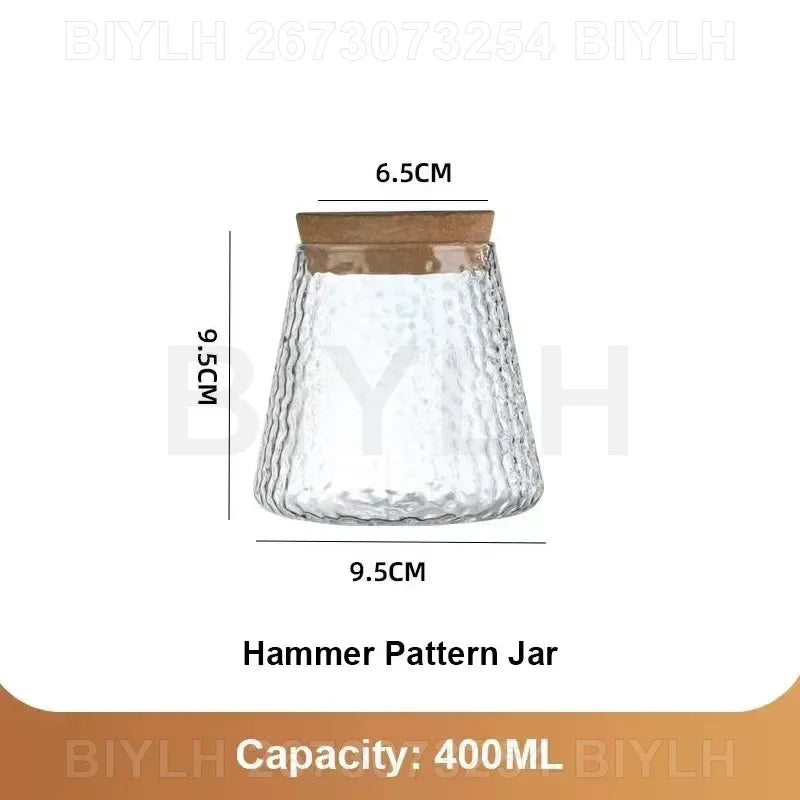 Single glass hydroponic planter resting on white round tray for home shelf