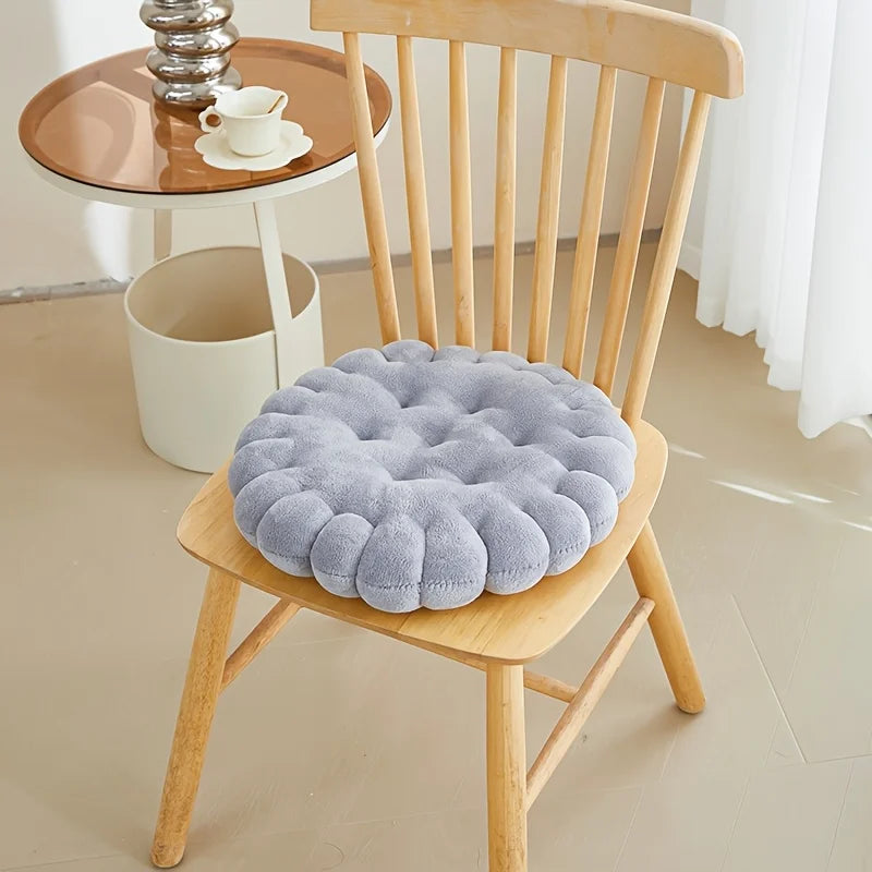 Round Biscuit Plush Seat Cushion — styling detail