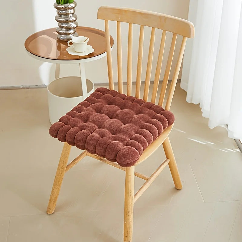 Round Biscuit Plush Seat Cushion — styling detail