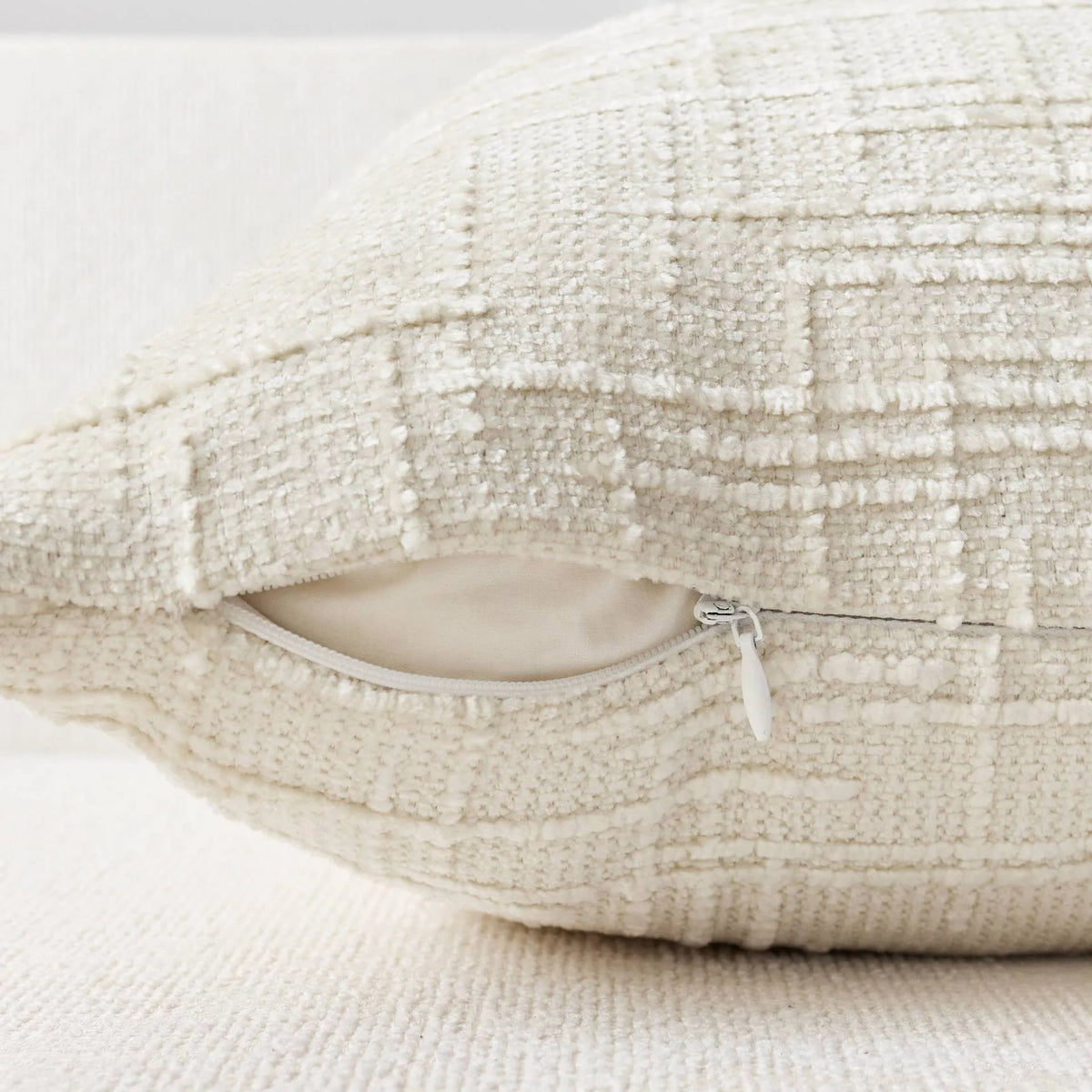 Bamboo Texture Chenille Pillow Cover — styling detail