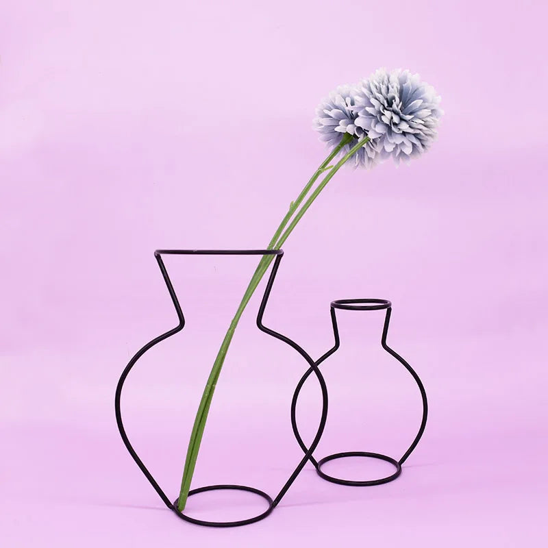 Black Nordic iron line flower vase metal plant holder décor