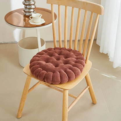 Round Biscuit Plush Seat Cushion — styling detail
