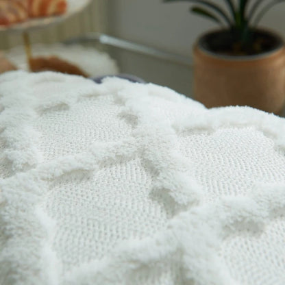 Soft Plush Luxury Pillow Cover — detail