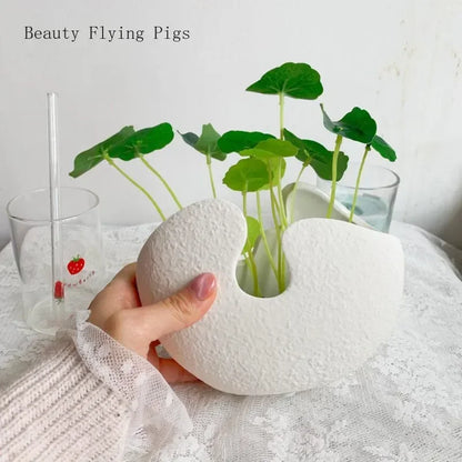 Nordic white ceramic egg shell vase flower pot home décor