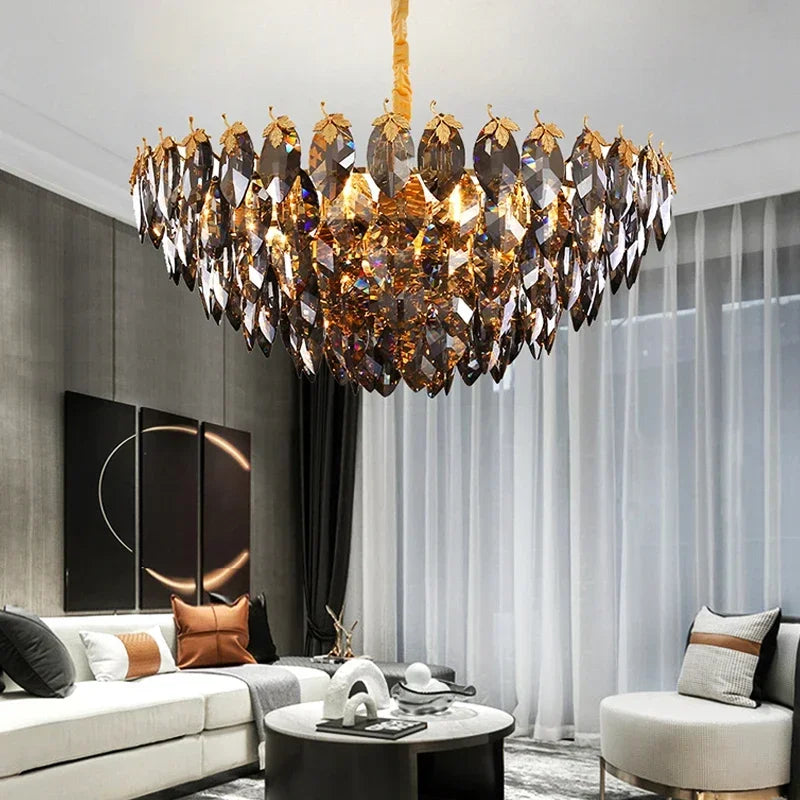 Crystal leaf chandelier measuring 17.7 in (45 cm) across in gold finish