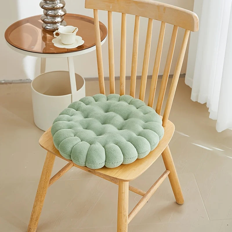 Round Biscuit Plush Seat Cushion — styling detail