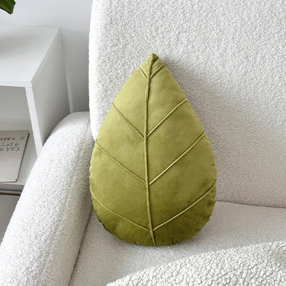 3D Leaf Shaped Decorative Pillow — styling detail