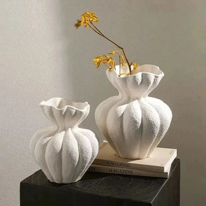 French minimalist ceramic vase gift for anniversary birthday