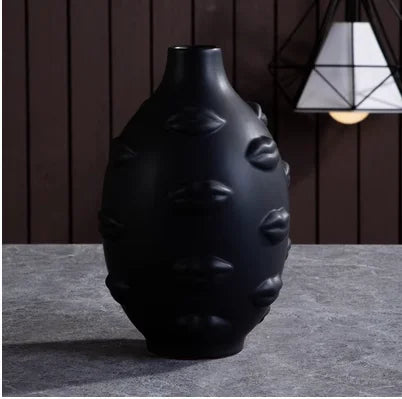 3D lip white pottery vase dry flower insert modern décor
