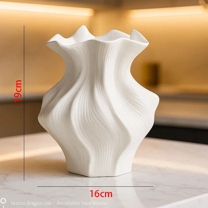 Nordic white textured ceramic vase 3D wave pattern tabletop décor