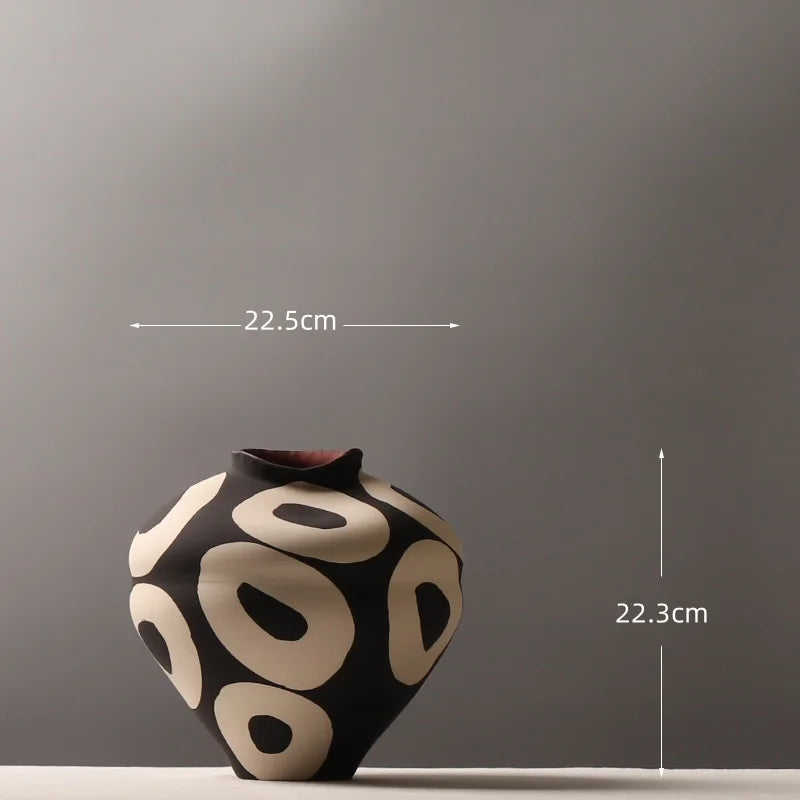 Geometric ceramic flower vase hand-drawn circles porcelain décor