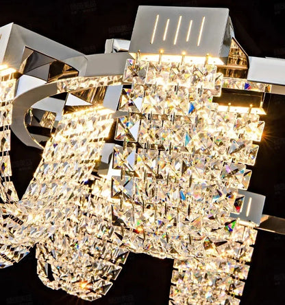 Black crystal chandelier measuring 37.4 in (95 cm) in diameter
