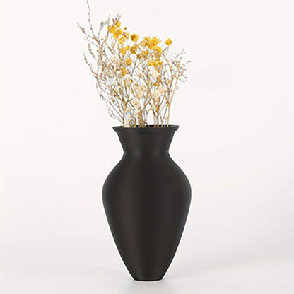 Retro wall mounted vase art style dried flower arrangement display