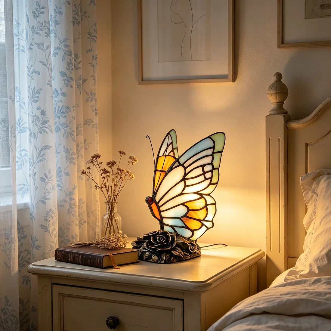 Tiffany blue butterfly stained glass lamp EU plug switched on