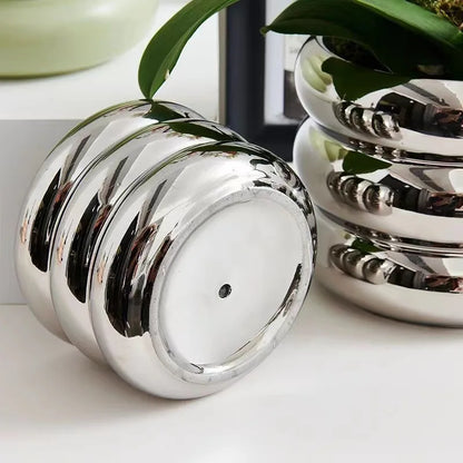 Simple ceramic desktop vase with silver finish for home office