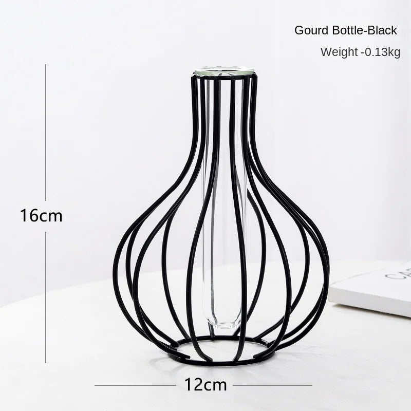 Iron art hollow gold vase with hydroponic test tube flower display