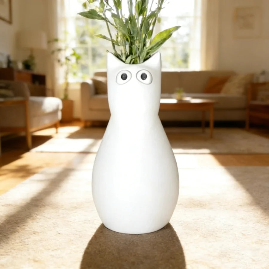 Cute cat shaped plastic vase sleek playful big eyes tabletop
