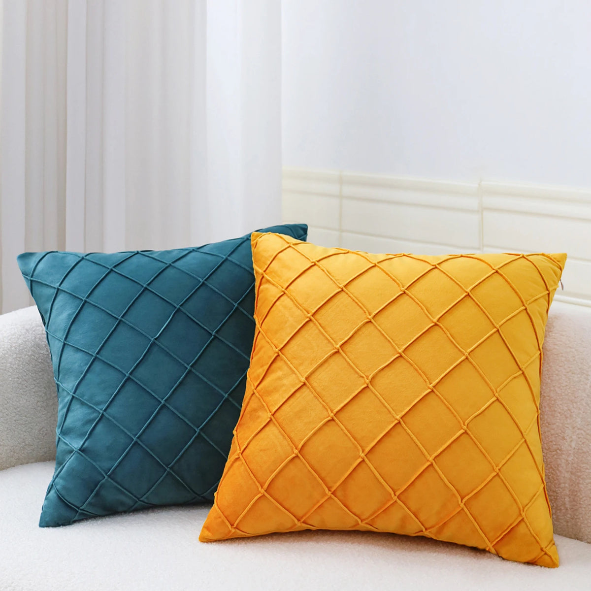 Geometric Velvet Throw Pillow Cover — detail