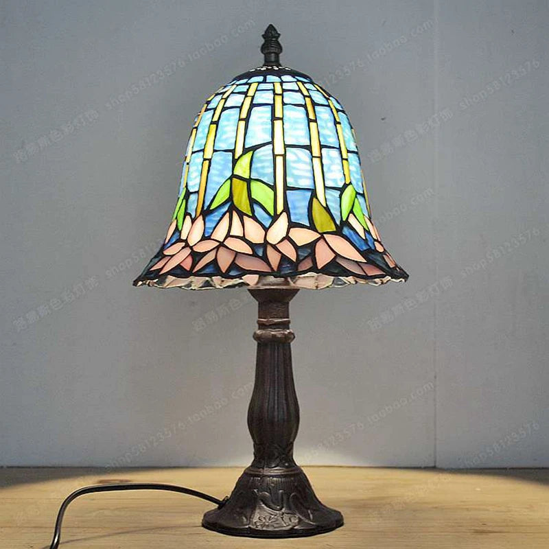 20cm Tiffany water lily stained glass table lamp illuminated top overhead view