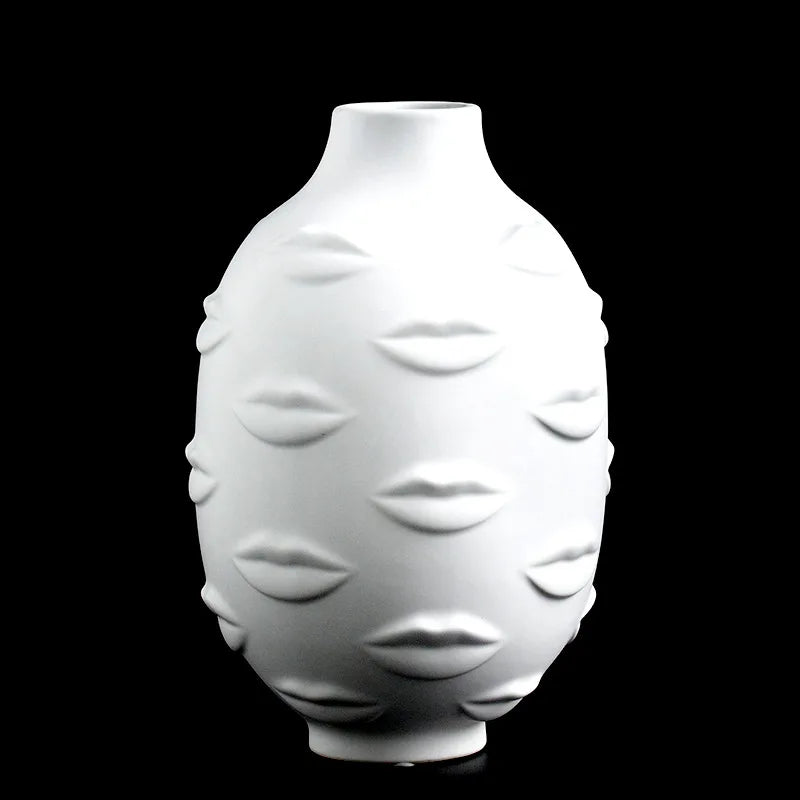 3D lip white pottery vase dry flower insert modern décor