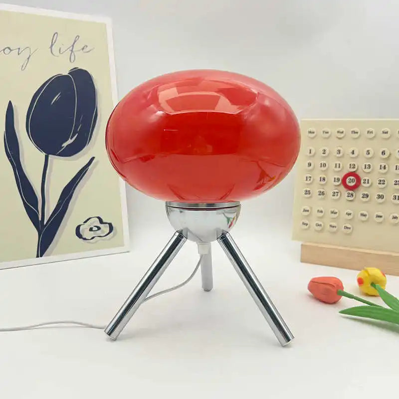 Bauhaus glass lamp side profile showing mushroom silhouette shape