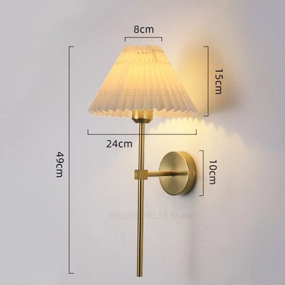 Nordic Curved Pleated Wall Sconce
