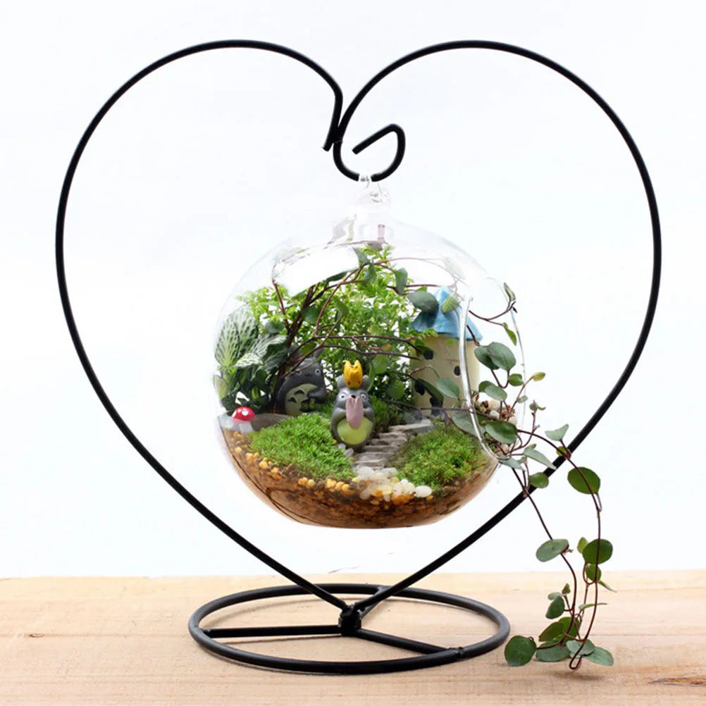 Black heart-shaped iron hanging terrarium vase indoor plant