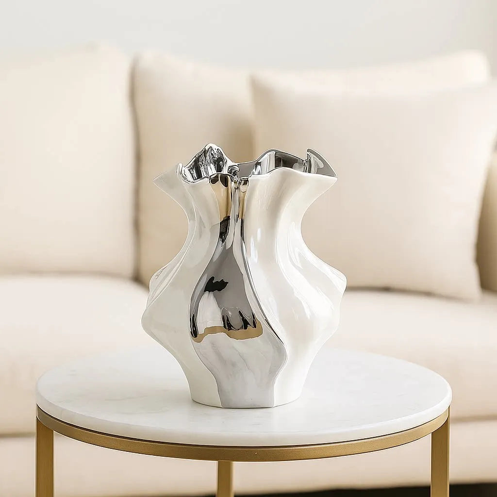 Nordic white textured ceramic vase 3D wave pattern tabletop décor