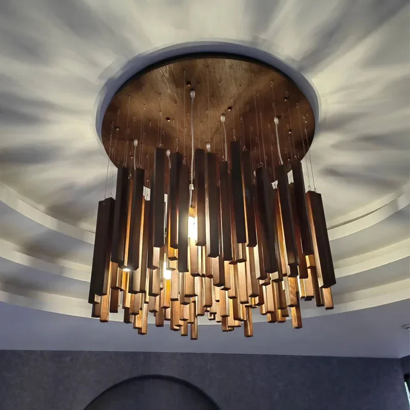 Solid wood chandelier measuring 23.6 in (60 cm) in a light finish