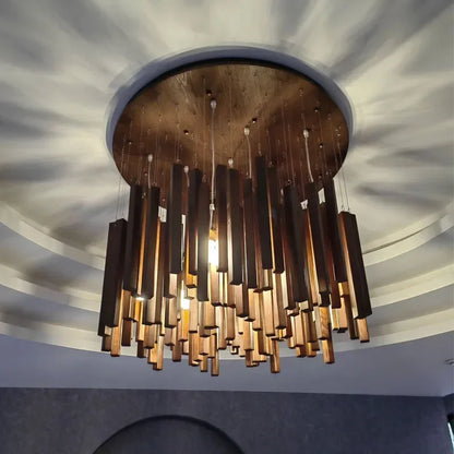 Solid wood chandelier measuring 23.6 in (60 cm) in a light finish