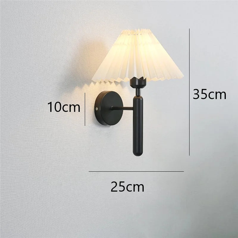 Nordic Metal Pleated Wall Sconce