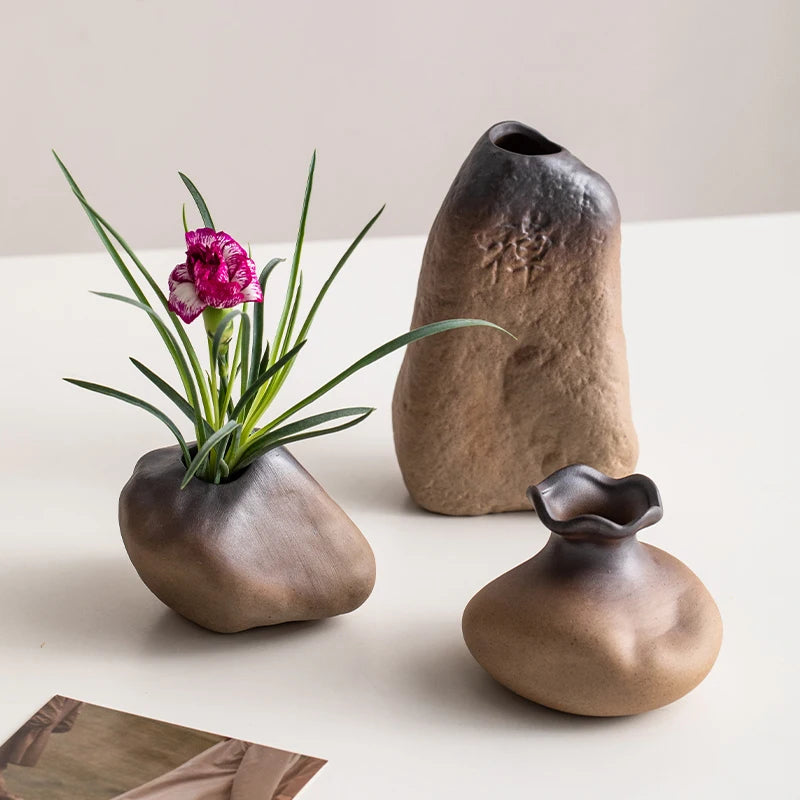 Irregular stone shape ceramic mini vase hydroponic home gift