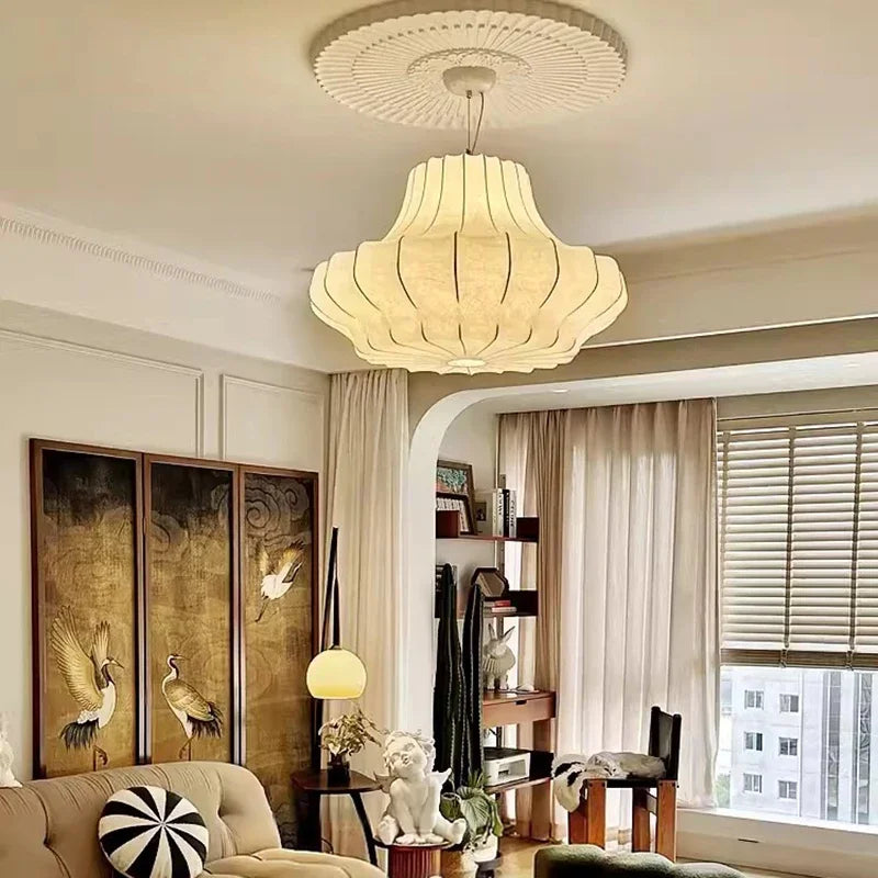 Single head silk chandelier at 17.7 in (45 cm) diameter