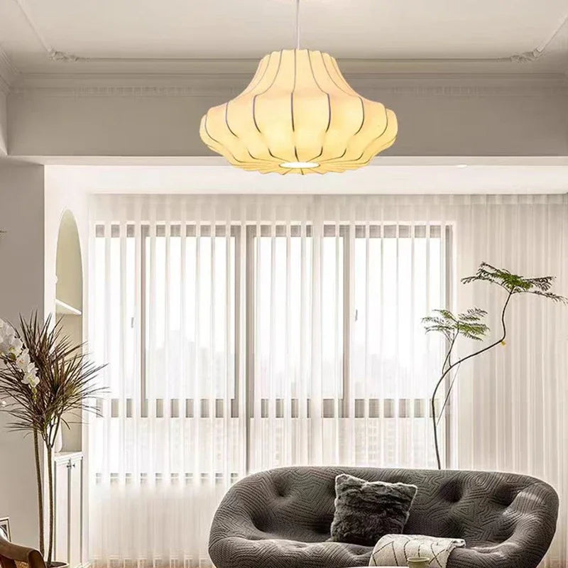 Three head silk chandelier measuring 19.7 in (50 cm) across