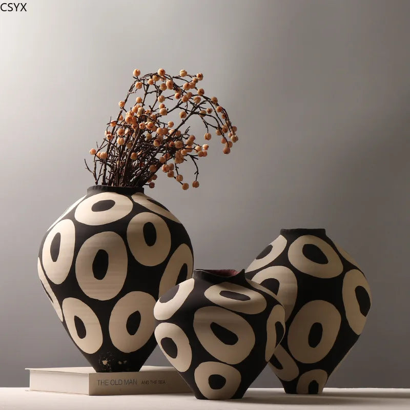 Geometric ceramic flower vase hand-drawn circles porcelain décor
