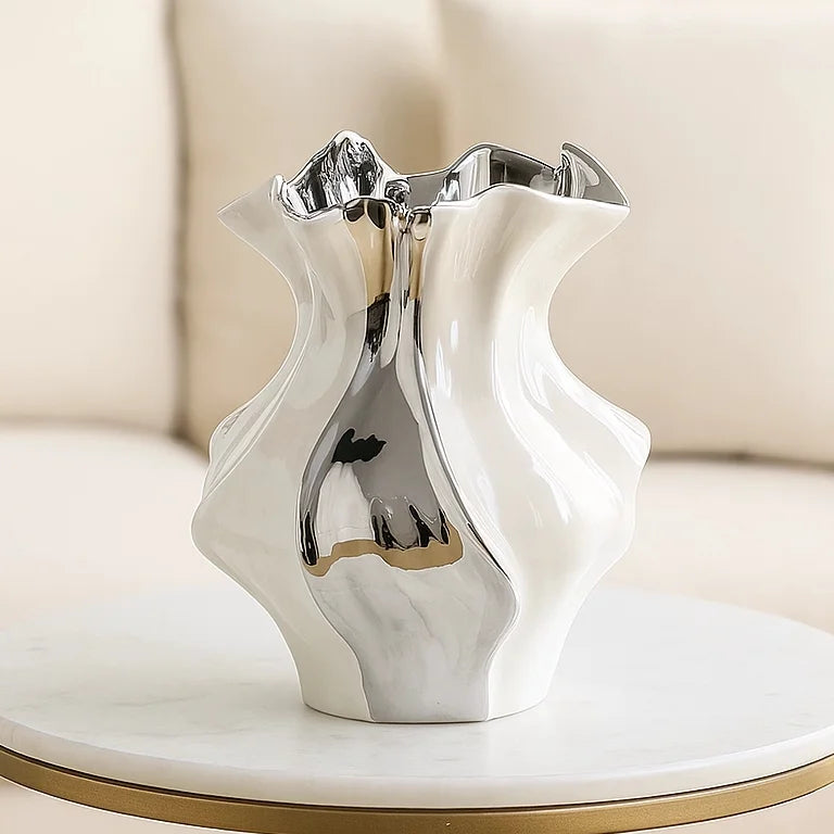 Nordic white textured ceramic vase 3D wave pattern tabletop décor