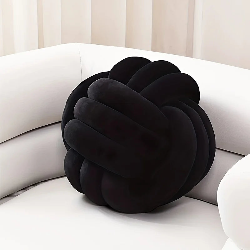 Knotted Ball Throw Pillow — styling detail