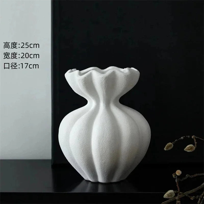 French minimalist ceramic vase gift for anniversary birthday